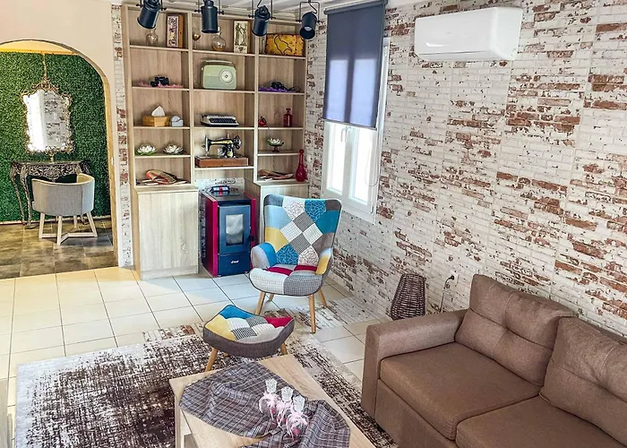 Villa De La Katastárion